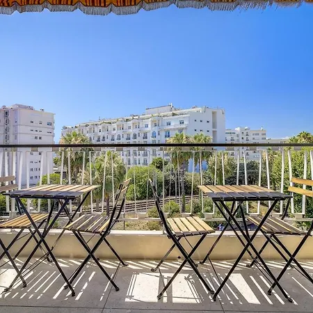 アパート Sublime Two Bedroom With Terrace